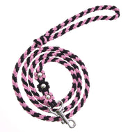 Hobby Horse - vodítko Bloom Pink od Hobby Horse LarDen, stylové růžovo-černé pletené vodítko s kovovou karabinou a ozdobnými stříbrnými korálky, ideální pro vedení nebo lonžování vašeho Hobby Horse.