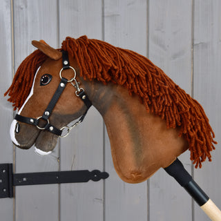 Hobby Horse Cooper s černou ohlávkou